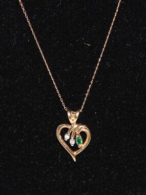 14K Solid Gold Heart Necklace Emerald & Diamonds 18” Chain
